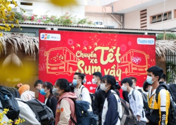 FPT Shop lan tỏa yêu thương trong “Chuyến xe mùa xuân” lần thứ 3