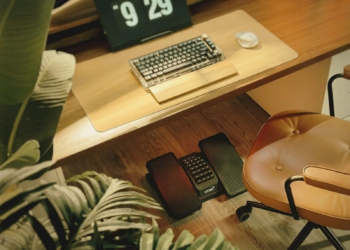 Top 5+ mẫu phụ kiện công thái học không thể thiếu cho một góc setup hoàn hảo 