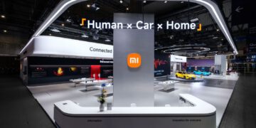 Xiaomi trình diễn hệ sinh thái “trí tuệ kết nối” tại MWC 2025 với tâm điểm là Xiaomi 15 Series, Xiaomi HyperOS 2, Xiaomi HyperAI, xe điện SU7 Ultra và loạt thiết bị AIoT mới