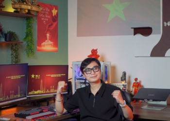 Góc Làm Việc Hơn 100 Triệu Đồng “Tái Hiện” Hào Khí Non Sông Kỷ Niệm 50 Năm Thống Nhất Đất Nước