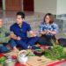 “Về Quê Làm Giàu” Tập 13: Nghệ sĩ “xanh mặt” với trầu, cười ngất vì kẹo cu đơ, hết mình với nghêu Hà Tĩnh