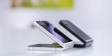 Galaxy Z Fold7 và Z Flip7 được Samsung ưu tiên độ bền pin thay vì chạy đua dung lượng