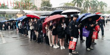 CUNG ĐIỀN KINH MỸ ĐÌNH BÙNG NỔ TRONG NGÀY CHUNG KẾT ĐẤU TRƯỜNG DANH VỌNG MÙA ĐÔNG 2025