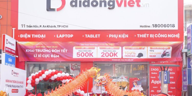 Di Động Việt khai trương trung tâm mua sắm công nghệ mới