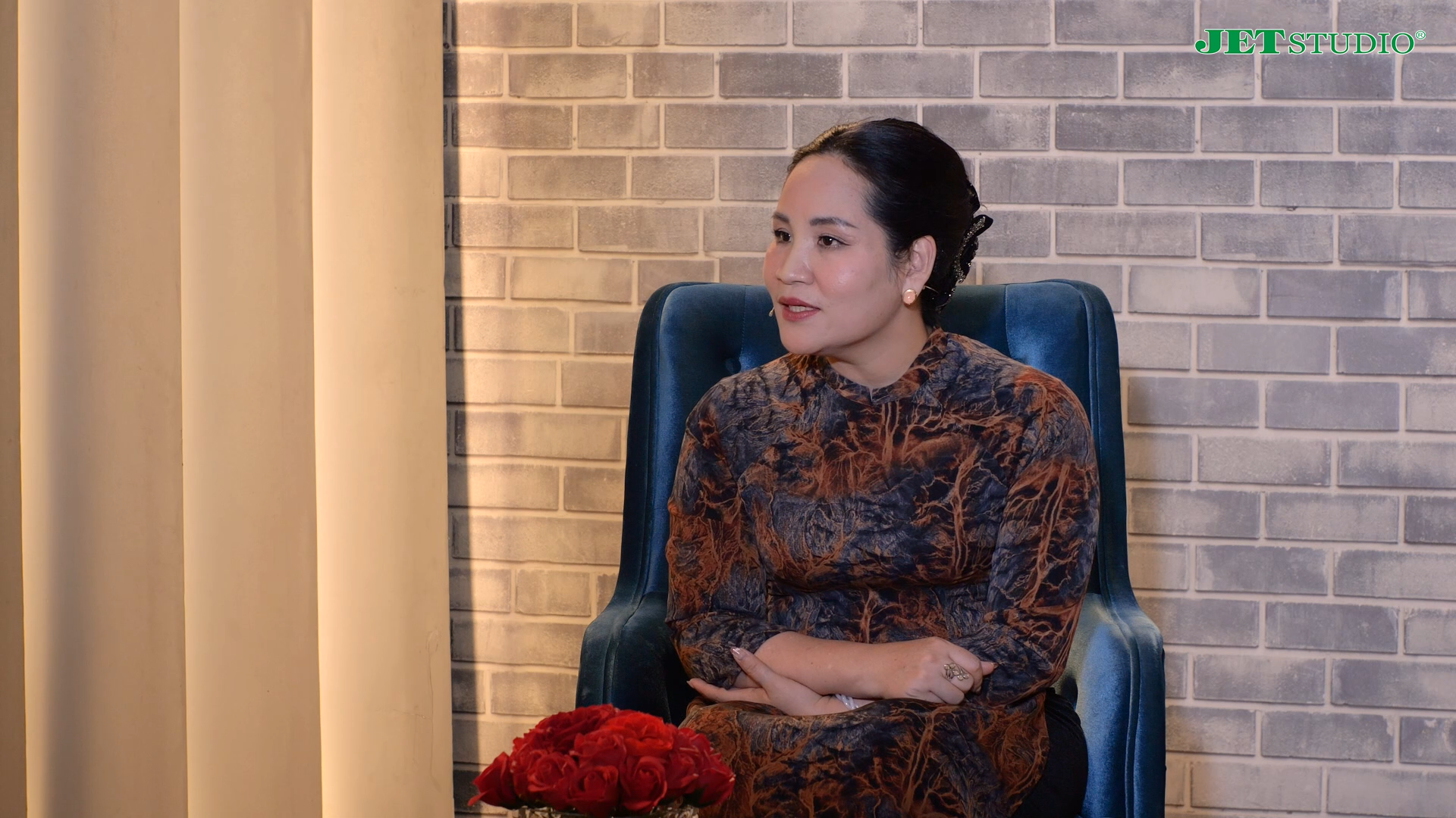 TS tâm lý Tô Nhi A chỉ ra “nút thắt” chí mạng phía sau câu chuyện ngoại tình của người vợ trẻ