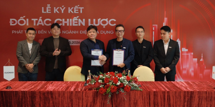Phân Tích Thương Vụ Cuckoo Vina x Digiworld: Chiến Lược Độc Quyền Nhóm Sản Phẩm Cao Cấp Và Đòn Bẩy Đại Sứ Thương Hiệu