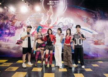 Sức Hút Từ Sự Kiện Offline “Bứt Tốc Về Đích”: Tốc Chiến Cho Game Thủ Trải Nghiệm Xe Đua Go Kart Porsche Đời Thực Siêu Hoành Tráng