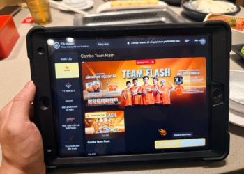 Xu Hướng Giải Trí Số Đổ Bộ Ngành Ẩm Thực: Thử Combo Haidilao Vạn Hạnh Mall x Team Flash Khấy Động Giới Trẻ Sài Thành