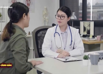 Lời Cảnh Báo: Đánh giá y khoa về sự suy giảm miễn dịch và thói quen vận động quá sức