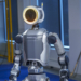 Boston Dynamics Atlas thế hệ mới chính thức vận hành tự động trong dây chuyền sản xuất ô tô thực tế