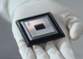 Google chip lượng tử Willow đạt bước ngoặt giảm lỗi theo cấp số nhân và định hình lại kiến trúc điện toán tương lai