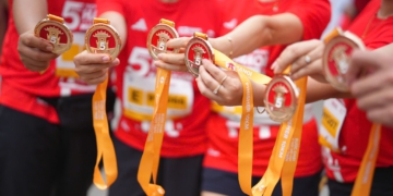 Giải Marathon Quốc tế Hà Nội Techcombank Mùa thứ 5: Dấu ấn công nghệ vận hành và màn bứt phá thành tích của 14.500 VĐV