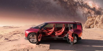 Renault tái sinh linh hồn Espace thành biểu tượng xe điện thông minh với kiến trúc không cột B và màn hình 1,13m trên E-Space Concept