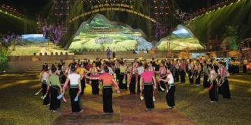 Sức hút du lịch cộng đồng Mường Lò mùa thu 2026: Khi di sản xòe Thái và sự hiếu khách trở thành thương hiệu