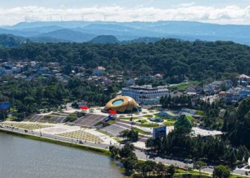 Lâm Đồng tăng tần suất chuyến bay đến sân bay Liên Khương đón Lễ hội nhạc Jazz Việt Nam 2026 phát triển du lịch âm nhạc